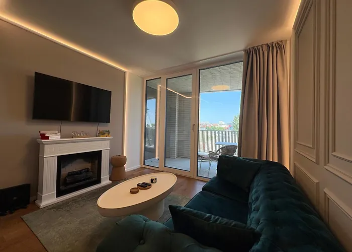 Royal Under The Castle With Ufo View & Free Private Parking